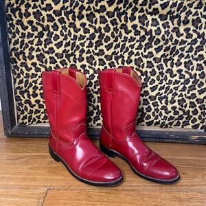 Vintage RED Justin Diamond boots!! SOLD
